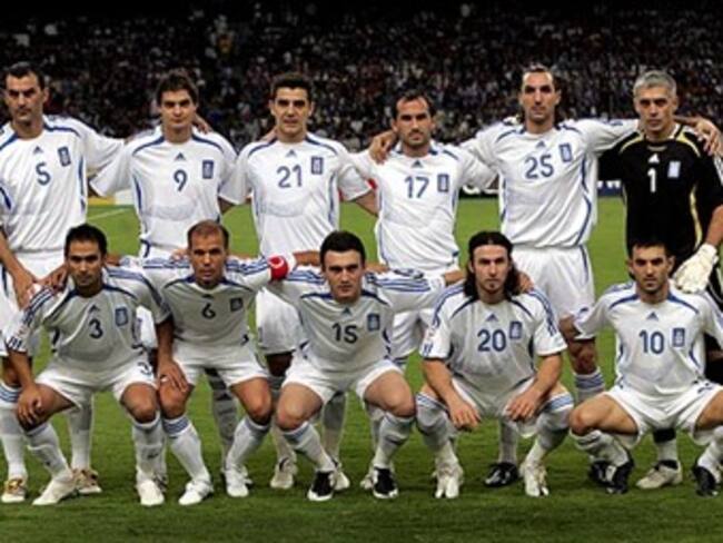 Grecia vence 2-1 a Nigeria