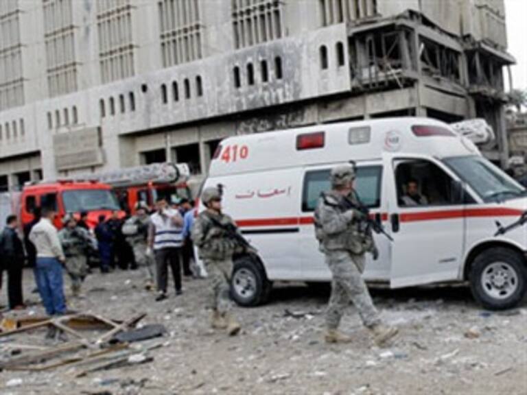 Muere gobernador de provincia paquistaní a manos de escolta