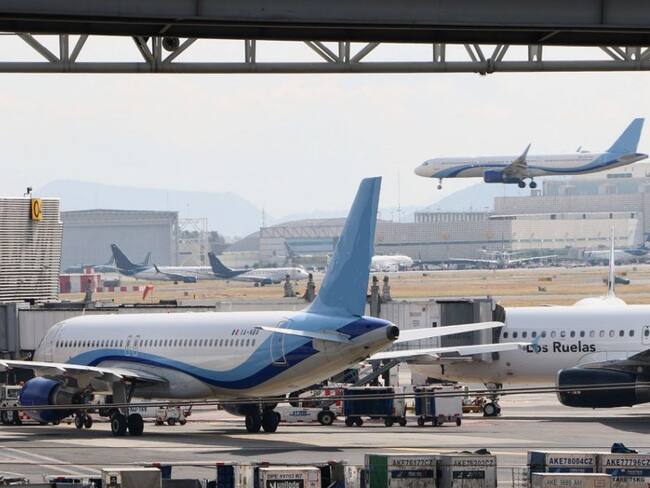 A pesar de Categoría 1 AICM era usado para pasar droga: AMLO