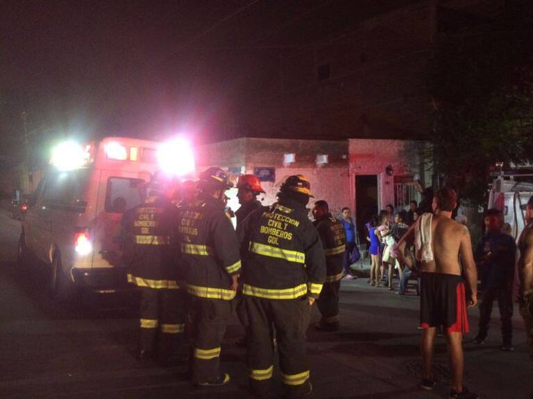Incendios en casa habitación deja a 11 personas lesionadas