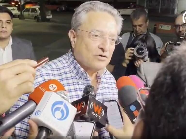 AMLO recomienda a su hermano Pío López Obrador no denunciar a Carlos Loret de Mola, es protegido de jueces, señala