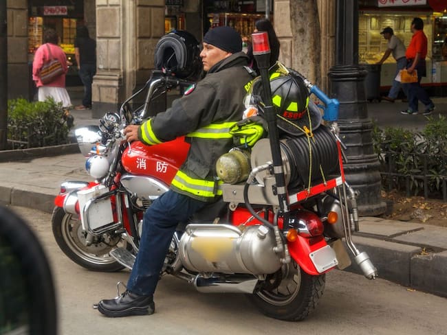 Multa por manejar sin casco: Edomex endurece sanciones contra motociclistas a partir del 1 de febrero
