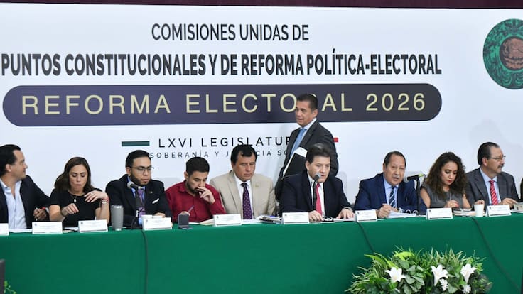 Morena aprueba en comisiones reforma electoral; este miércoles se discutirá en el Pleno... PT y PVEM votarán en contra