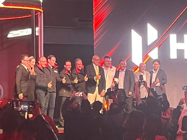 Hero Motos revoluciona la movilidad urbana con el lanzamiento de la HUNK 250 R