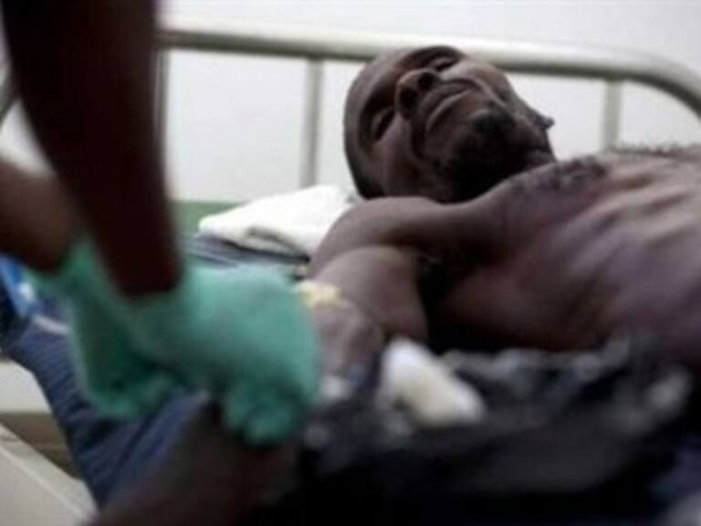 Llama a la calma Haití ante disturbios por cólera