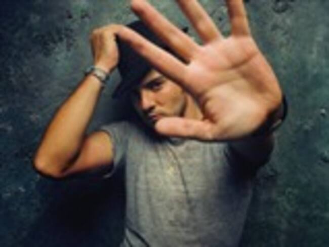 Liberan estudiantes acusadas por extorsión a David Bisbal