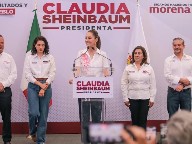 Claudia Sheinbaum presenta proyecto “República de y para las mujeres”