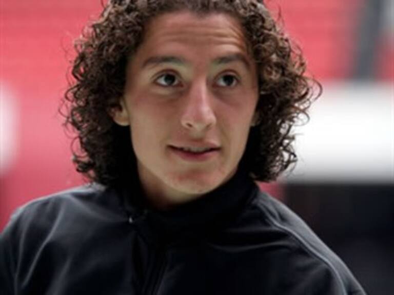 Entrena Guardado, pero en duda para jugar Copa del Rey