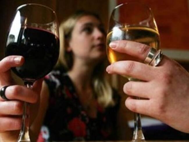 Crece consumo de alcohol entre mujeres mexicanas