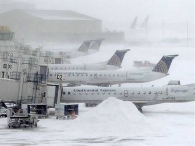 Suspenden 30 vuelos por causa de intensa neblina en Perú