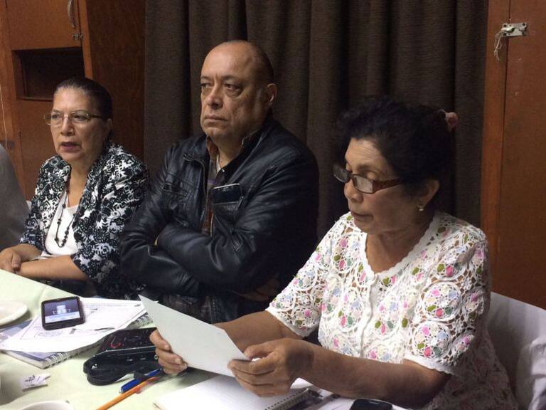 Militantes de Morena demandan que baje la tarifa del transporte público