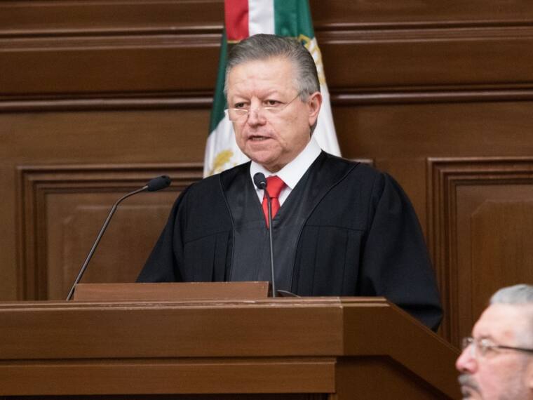 El polémico decreto que alarga la presidencia de Arturo Zaldívar al frente de la Suprema Corte