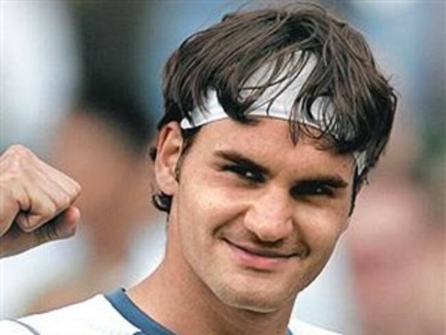 Vence Federer a Stepanek y avanza a tercera ronda en Masters de Miami