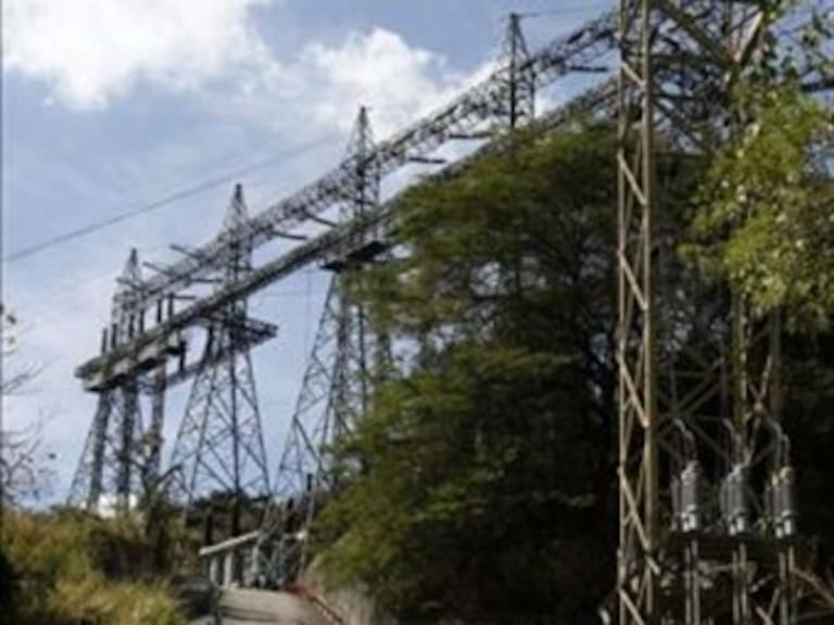 Colombia dispuesta a proveer electricidad a Venezuela