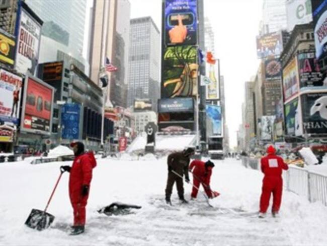 Agrava situación en NY nueva tormenta de nieve