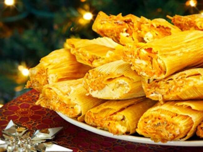 Feria del Tamal en Iztacalco. Karina Córdova, representante delegacional. 02/02/13