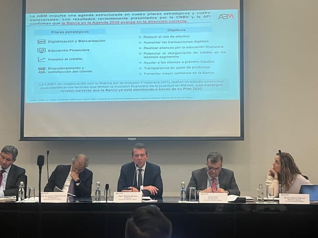 ABM confía en que la nueva fiscal Ernestina Godoy fortalezca el estado de derecho