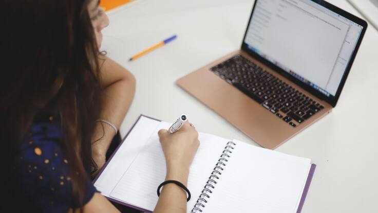 Convocatoria UnADM: Fecha de registro y requisitos para estudiar la licenciatura gratis y en línea