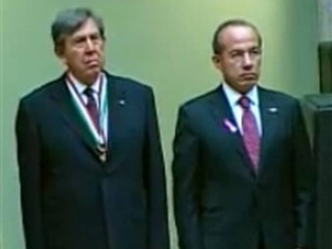 Recibe Cárdenas medalla Belisario Domínguez