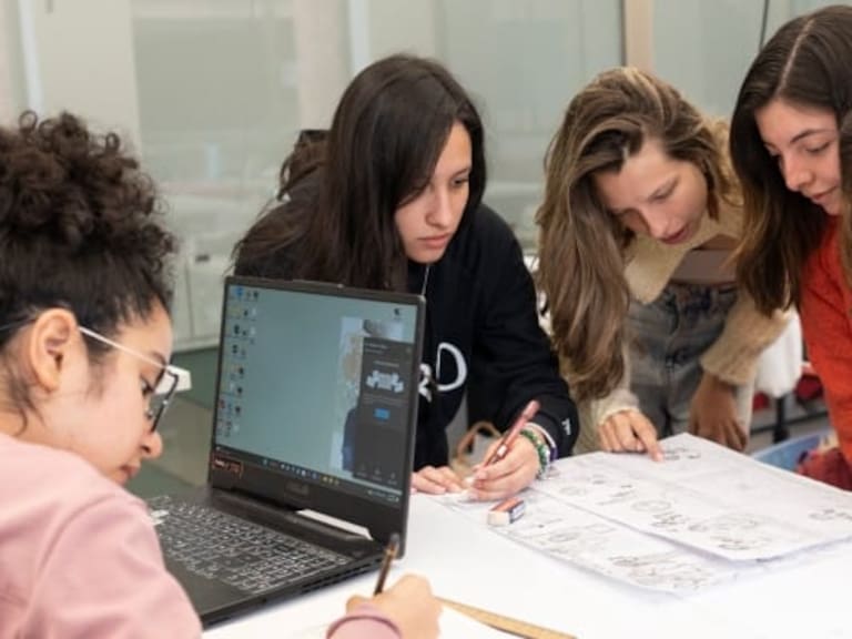 Universidades se amparan ante la prohibición de la venta de comida chatarra