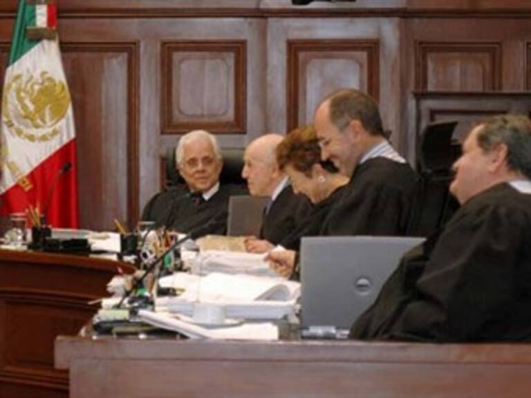 Corte da razón a PGR en contra de CNDH