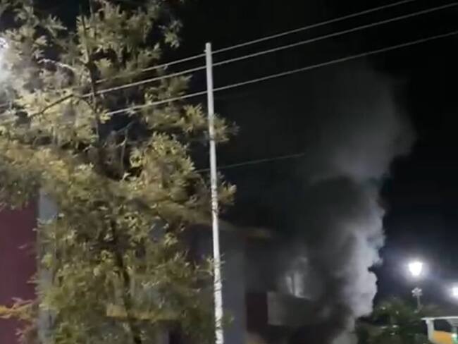 Queman boletas, urnas e incendian el Ayuntamiento en Tuxtilla, Veracruz