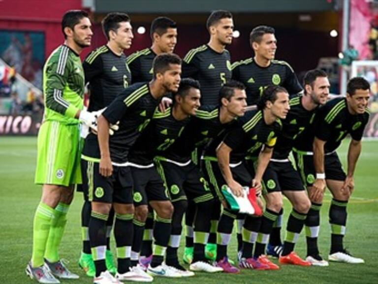 Definen la alineación de México para enfrentar a Paraguay