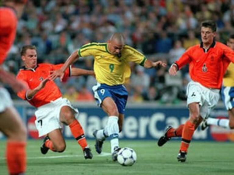 Brasil y Holanda cambian de chip