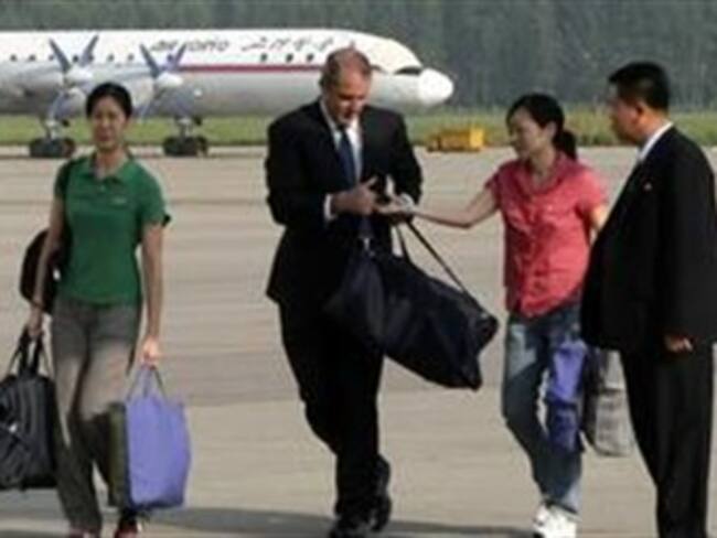 Regresan a EU periodistas indultadas por Norcorea