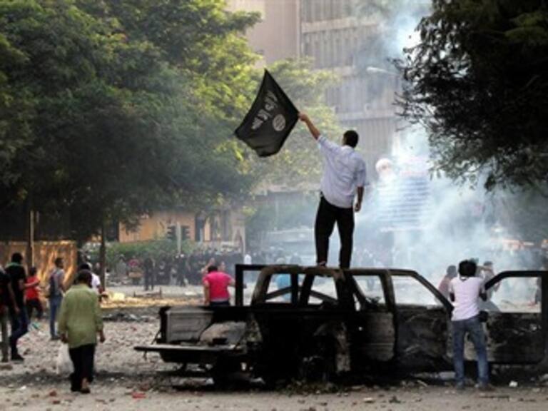 Aumentan a 224 los heridos en choques cerca de embajada de EEUU en El Cairo