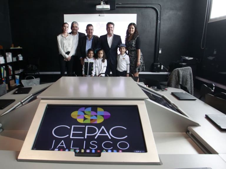 Inauguran aulas para CEPAC