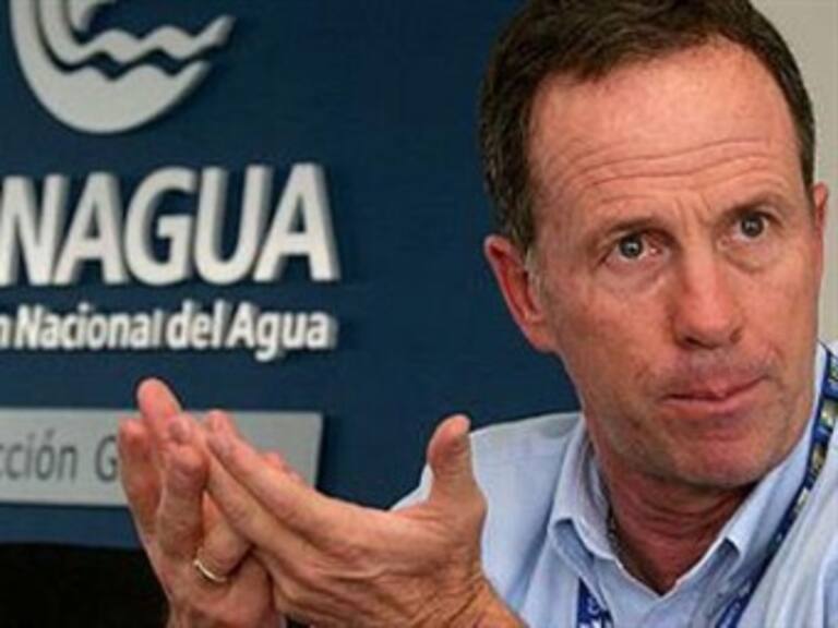 Acusa Luege a municipios de inundación en Chalco