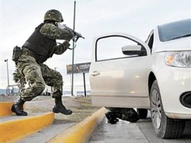 Detiene Marina a alto líder de Los Zetas