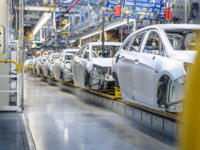 Habrá incremento en precios de vehículos mexicanos y canadienses que se vendan en EU: AMDA