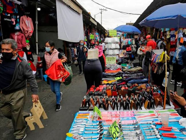 Mitad de la población en Jalisco laboran en la informalidad