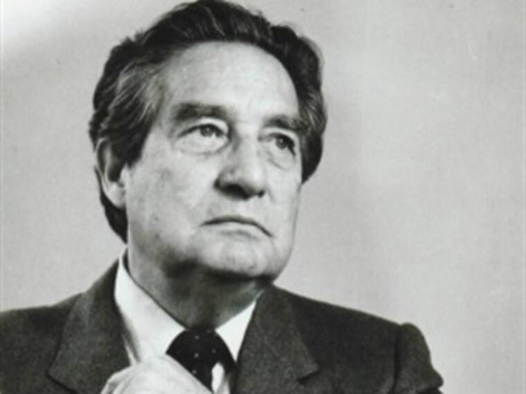 'El laberinto de la soledad' de Octavio Paz en ¿Qué estará leyendo Javier Aranda?