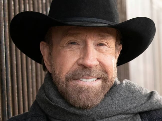 Chuck Norris ha muerto: Familia confirma fallecimiento a los 86 años tras hospitalización en Hawái