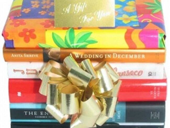 Libros para regalar en Navidad.'Leer es un placer' con Lorena Elizabeth Hernandez