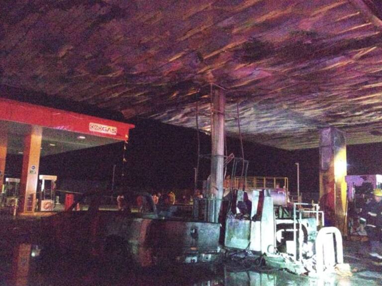 Por cargar bidón, se incendia gasolinera en Ocotlán, Jalisco