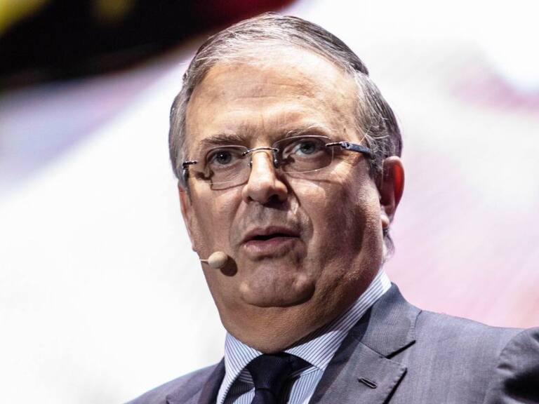 Seguiré diciendo lo que pienso: Ebrard