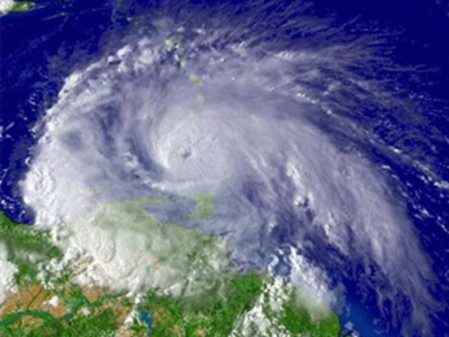 Se debilita Miriam a tormenta tropical