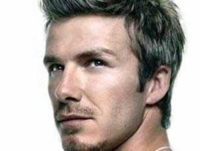 Pide Beckham a Galaxy transferencia permanente al Milan
