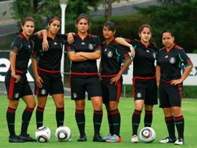 Inicia Tricolor femenil participación en Mundial sub 20 ante Nigeria
