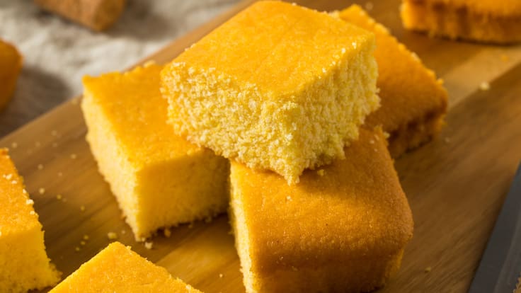 Pan de elote casero: cuánto tarda y el truco para que quede realmente esponjoso