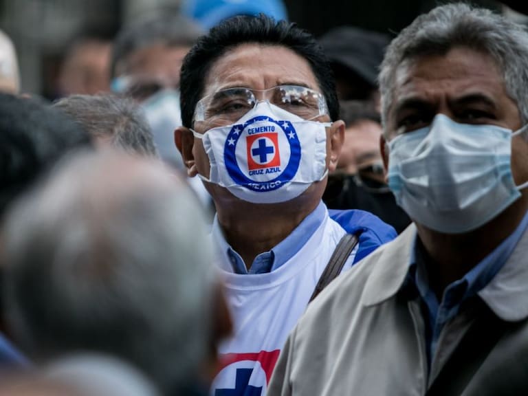 Cooperativistas de La Cruz Azul protestan frente a sus oficinas centrales