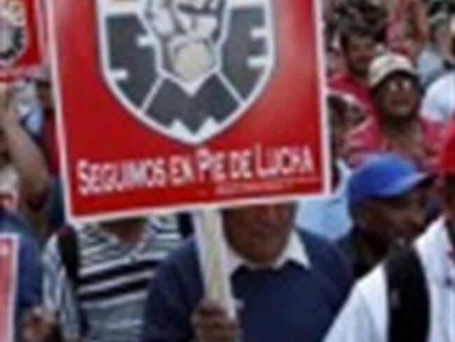 Acusan inacción de autoridades ante desmanes del SME