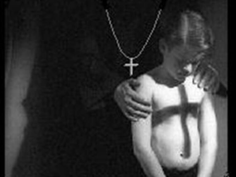 Pide jefe de la iglesia belga clemencia para sacerdotes pedófilos mayores