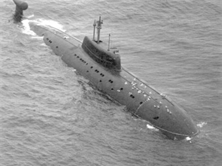 Chocan submarinos nucleares de Francia y Gran Bretaña