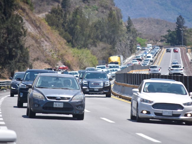 ¿Saldrás a carretera para festejar la llegada del 2026? Estas son las recomendaciones de la SICT