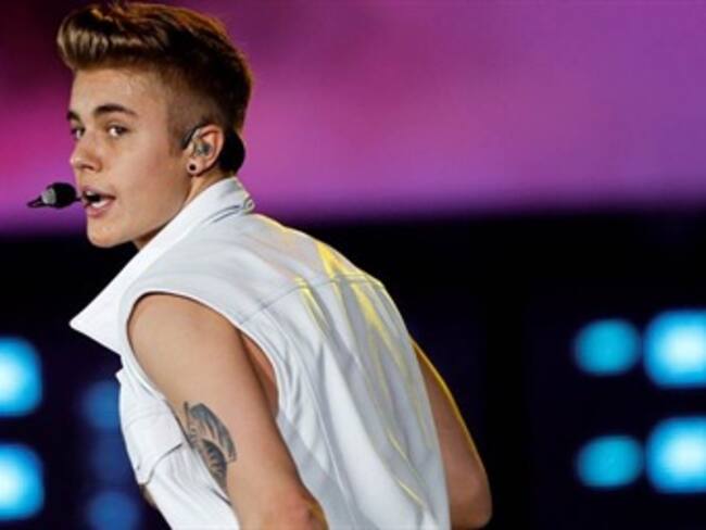 Enloquece Bieber a miles de panameñas en histórico concierto